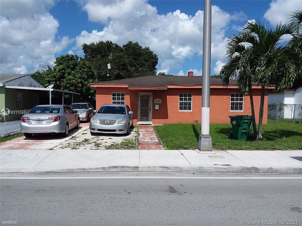1st image of 2941 NW 151st St