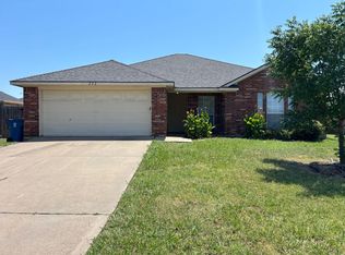 202 Seminole Trl, Alvarado, TX 76009