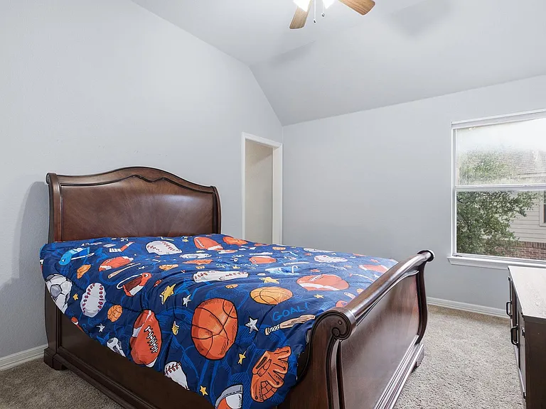 3552 Alexandrite Way — Photo 21