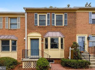 844 N Frederick St, Arlington, VA 22205
