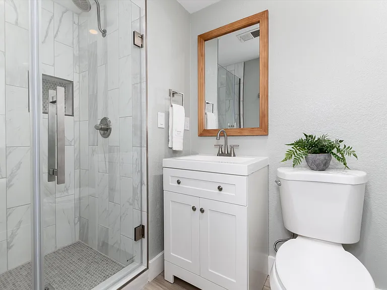 Downstairs bathroom