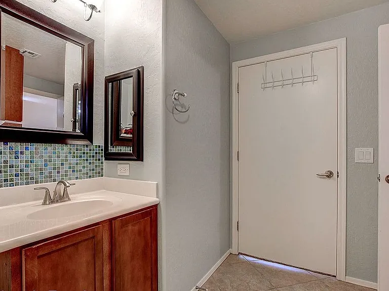 6868 Sky Pointe Dr #1030 — Photo 12