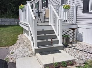 4 Jordan Way, Pepperell, MA 01463