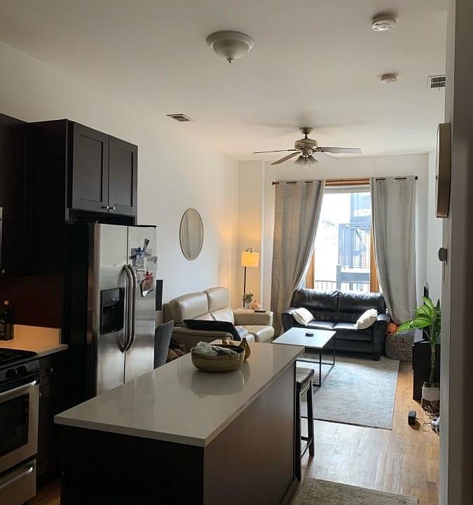 1st image of 3019 N Kenmore Ave #2CH