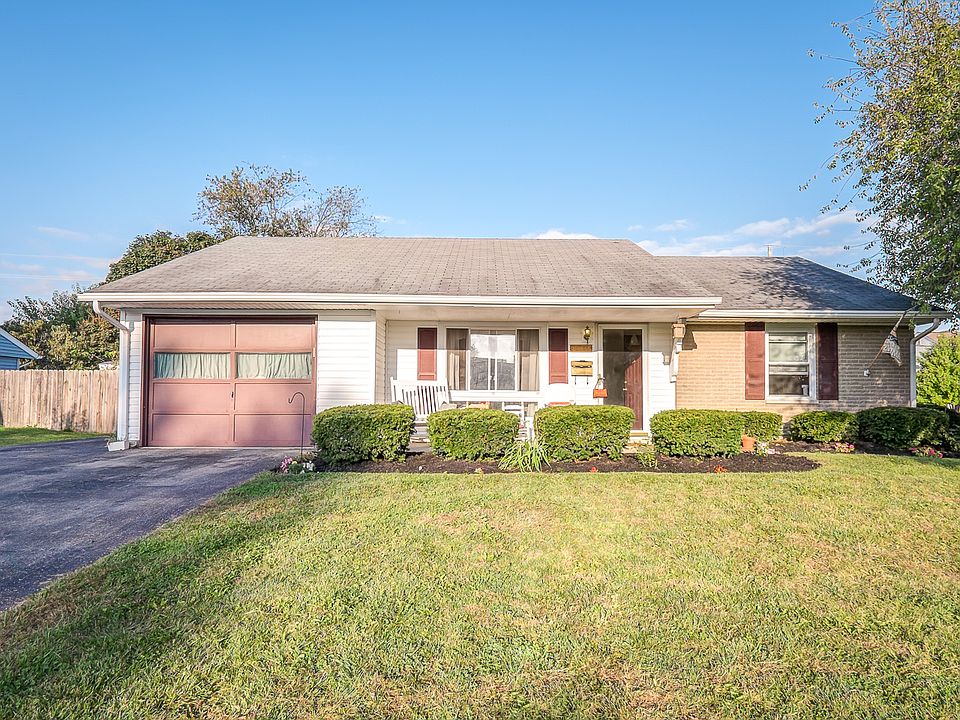 1st image of 2372 Cornwall Dr