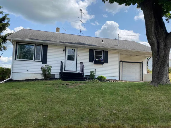 1015 Saint Lukes Ave, Plain, WI 53577