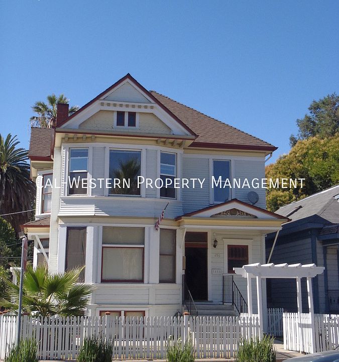 1st image of 255 E Saint John St APT 2