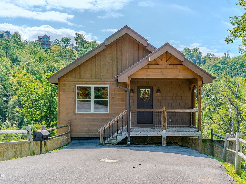 1st image of 2335 River Birch Way