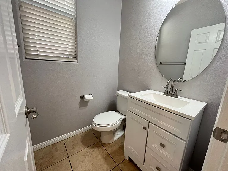5547 Fairmeade Way — Photo 9