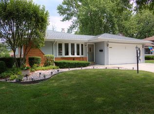 14435 Brentwood St, Orland Park, IL 60462