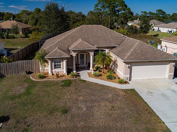 4th image of 2764 Starview Ave