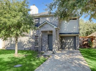 4255 Tiny Hur Dr, Pasadena, TX 77503