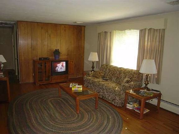2nd image of 285 Kimbel Dr