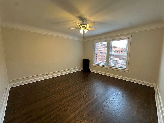 5th image of 1377 W Greenleaf