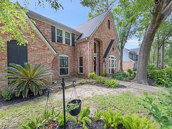 3rd image of 5115 Westerham Pl