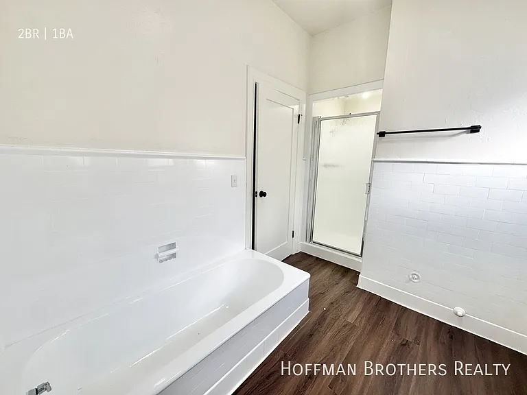 1838 N Wilton Pl #6 — Photo 13