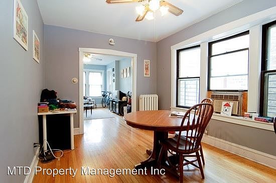 1st image of 3644 N Greenview Ave APT 1