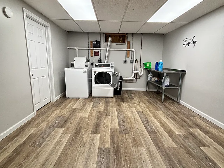 31 Vernon Ave — Photo 11