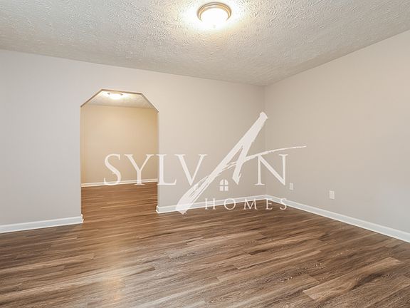 3rd image of 179 Rocky Branch Dr