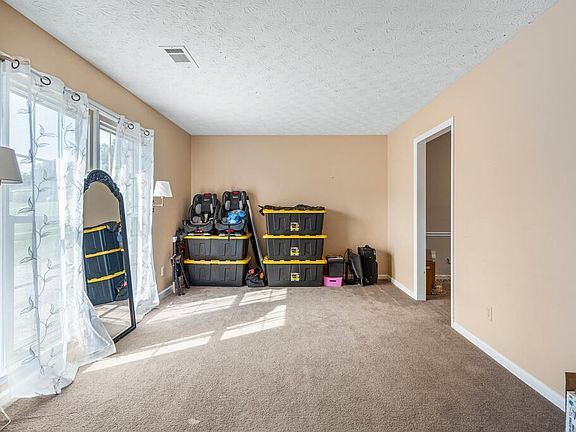 4th image of 4809 Atterbury Dr