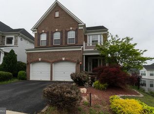 3216 Eagle Ridge Dr, Woodbridge, VA 22191