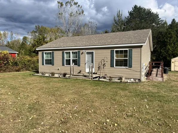 3349 Bruisee Rd, Caro, MI 48723