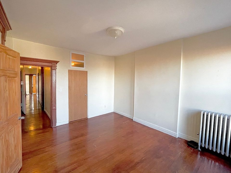 1st image of 806 Bergen St APT 4