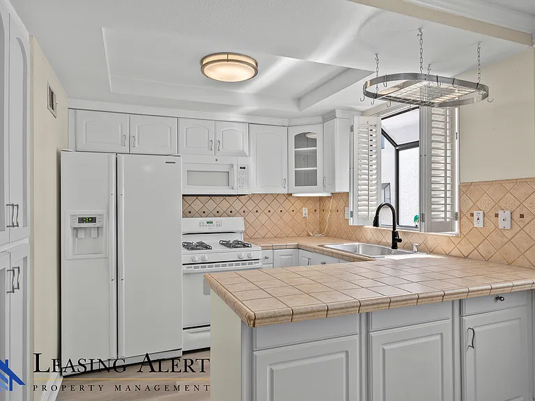 27666 Nugget Dr #3 — Photo 10