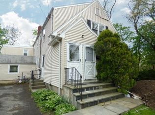 1 Le Grande Ave, Greenwich, CT 06830