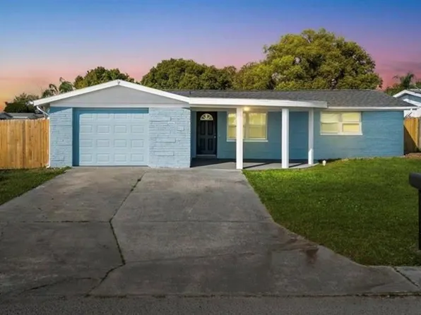 2705 Gardner Pl, Holiday, FL 34691