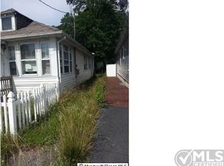 133 Bray Ave, Middletown, NJ 07748