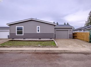 510 Madsen Loop, Carlton, OR 97111