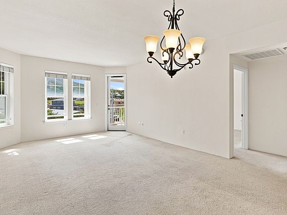 3rd image of 520 Lunalilo Home Rd Unit 7224