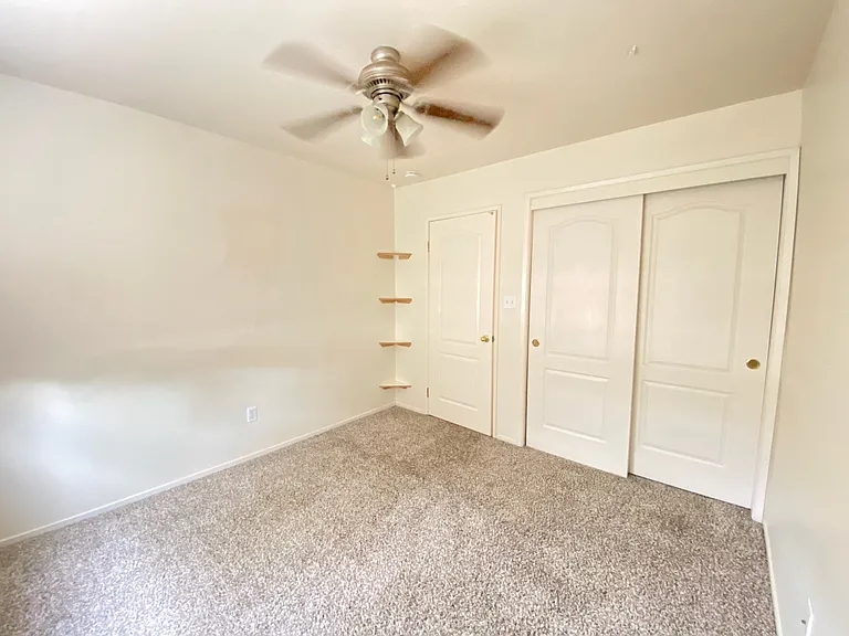 10200 Pyramid Peak Dr — Photo 14