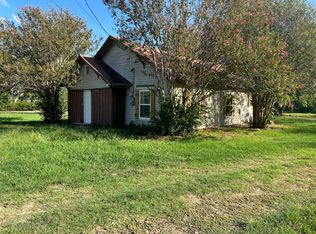 418 E Dewey St, Malakoff, TX