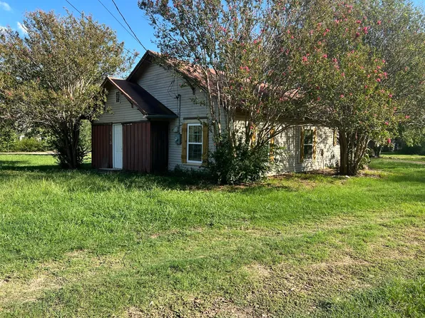 418 E Dewey St, Malakoff, TX 75148