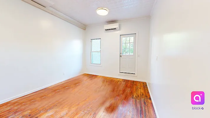 Rented by MAPT Residential LLC | media 2