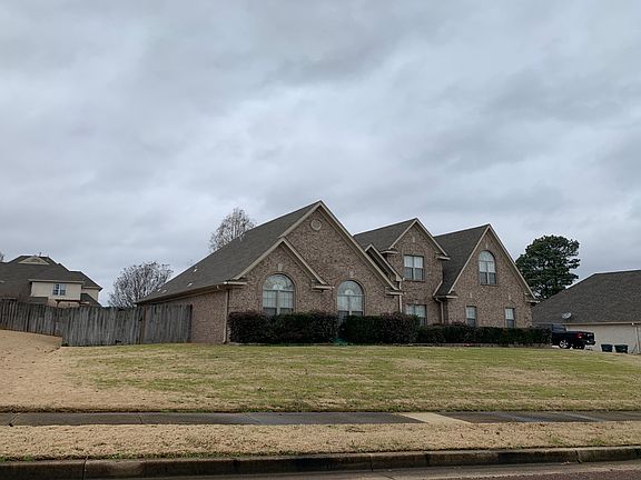 3rd image of 5023 French Broad Ln