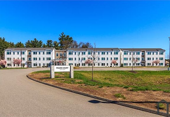 2nd image of 11 Dakota Dr #108