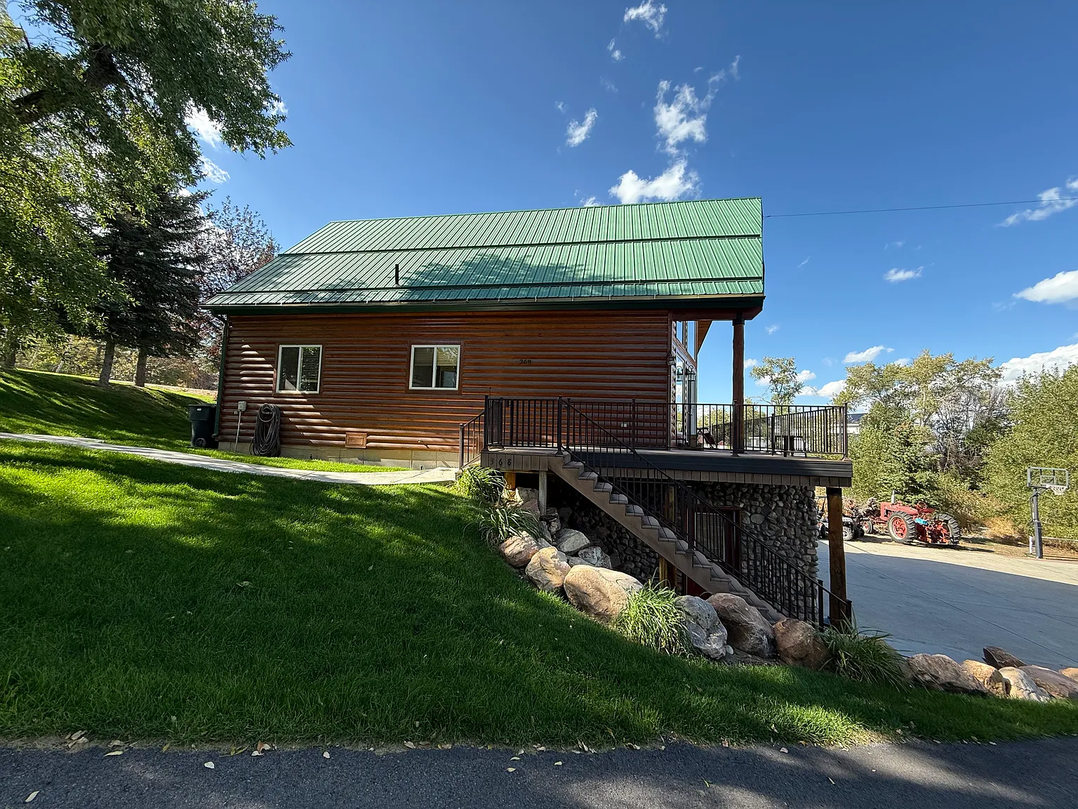 2 bed, 1400 sqft, $1,200 — Photo 3