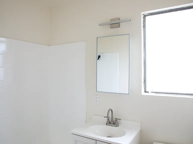 Oxnard apartments — Photo 26
