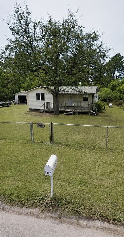 5942 Hurst Hammock Rd - Property Image