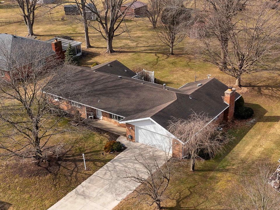 1st image of 305 N Bliss Ave