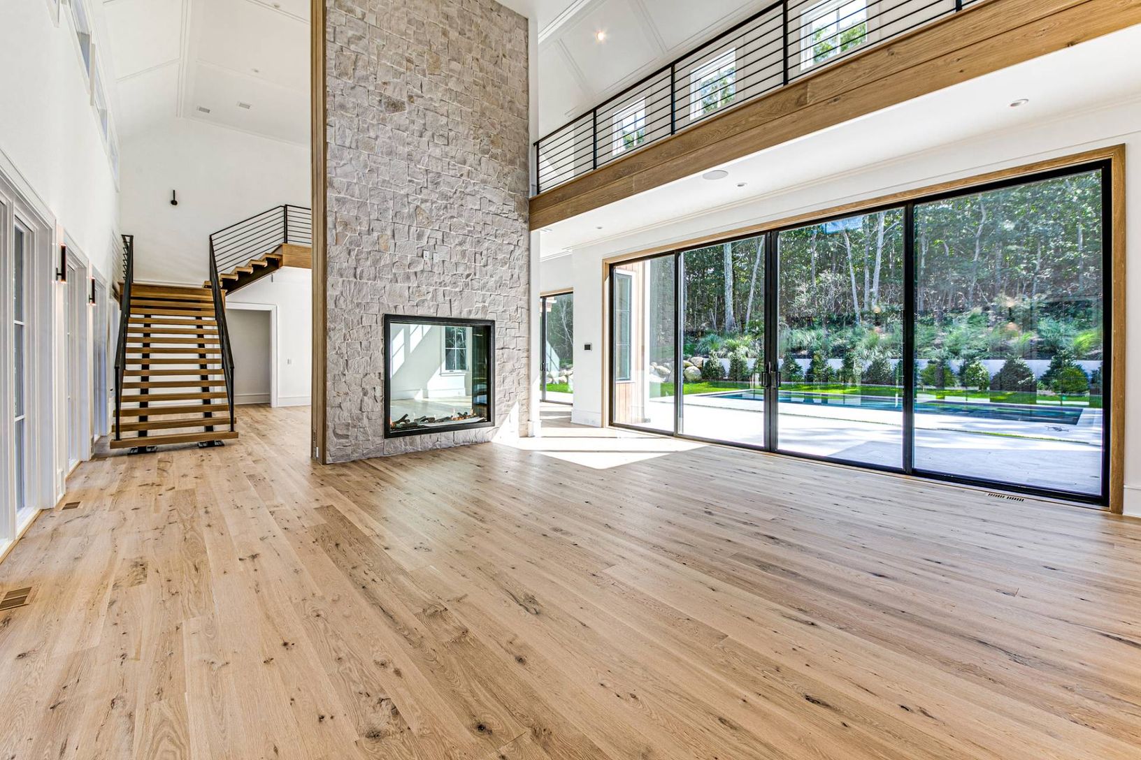 Great Room, Kitchen Side
