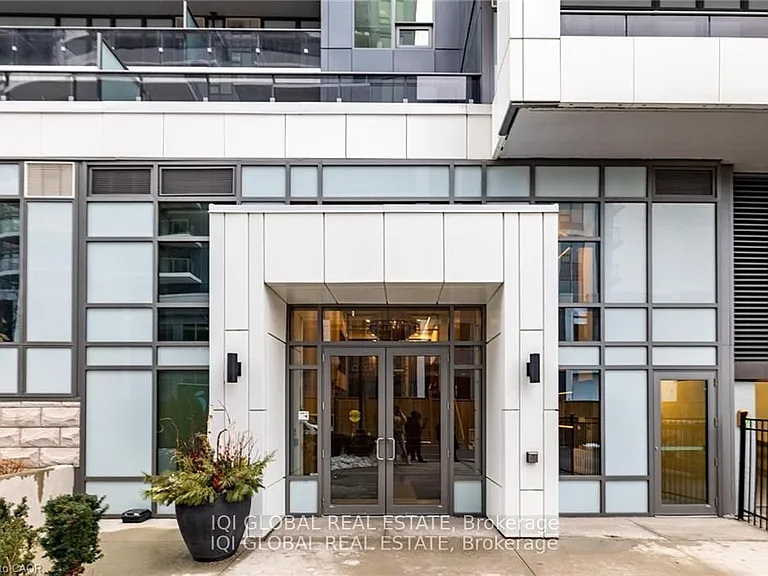 73 Arthur St N #512 — Photo 1