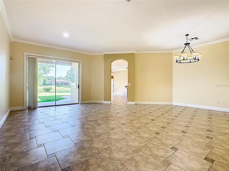 4925 Brightmour Cir — Photo 9