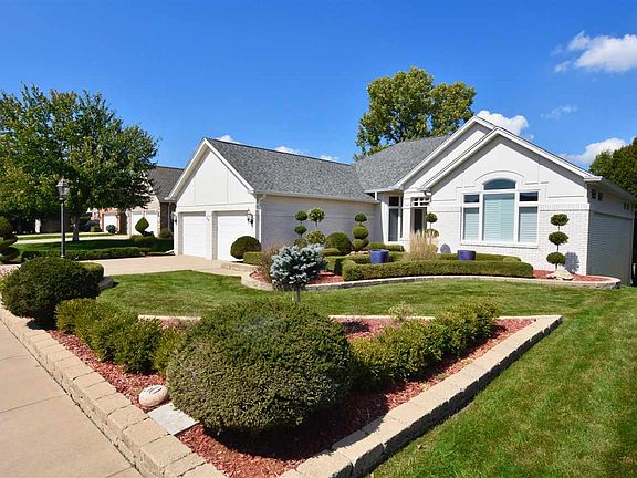 3rd image of 4415 W Jewelwood Ct