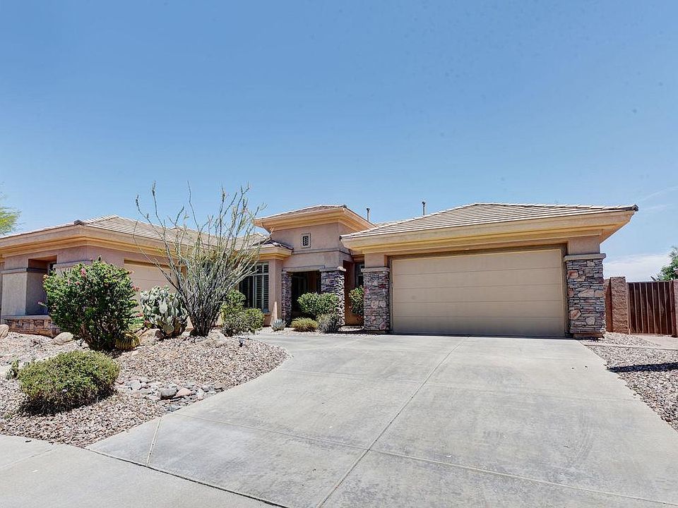 1st image of 41909 N Club Pointe Dr