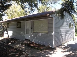 163 Ben Nevis Rd, Saint Louis, MO 63137