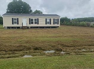 159 Robin Ln, Moultrie, GA 31788